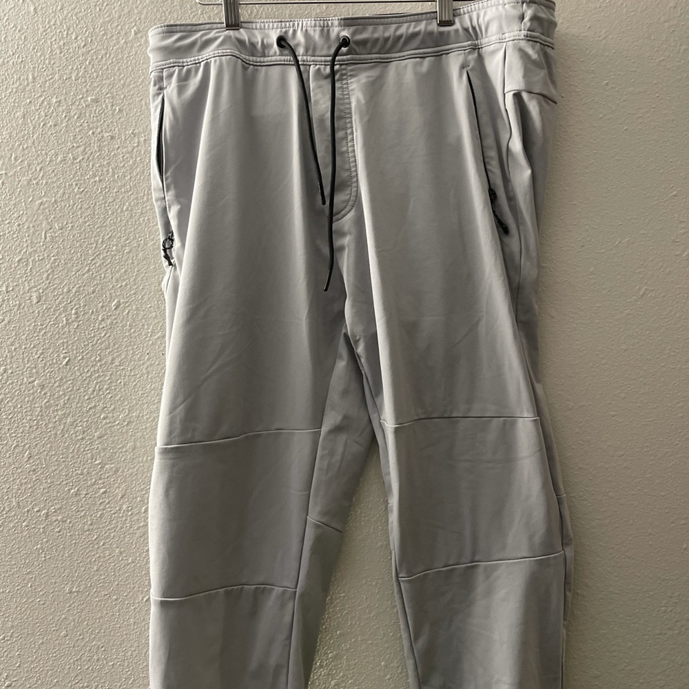 American eagle joggers